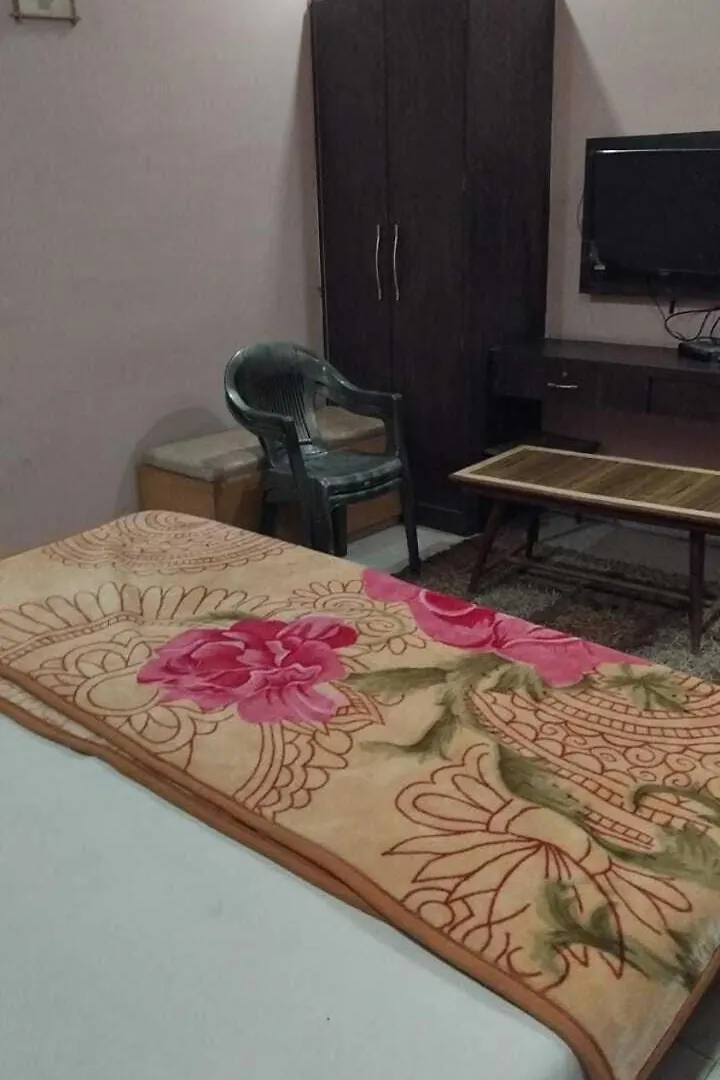 Ashirwad Gh Hotel Varanasi